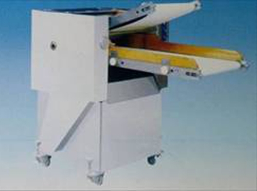 半自動軋皮機(jī)